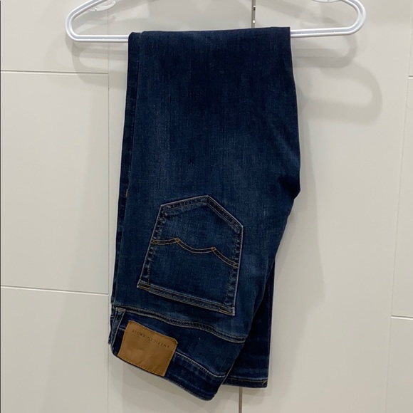 American Eagle jeans( 29 by 30 ). - Picture 2 of 2